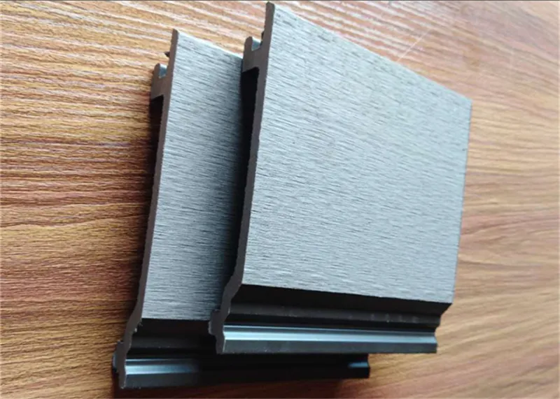 Outdoor PE Wall Cladding / PE Composite Wall Covering for House Decoration